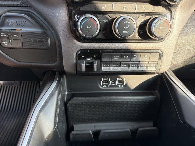 2023 RAM 2500 Big Horn Crew Cab 4x4 6'4" Box