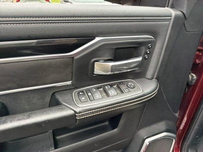 2022 RAM 2500 Laramie Crew Cab 4x4 6'4" Box