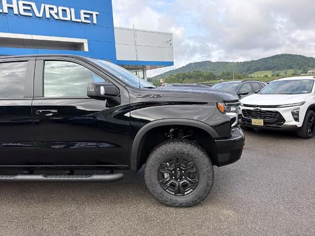 2026 Chevrolet Silverado 1500 ZR2 - Photo 2