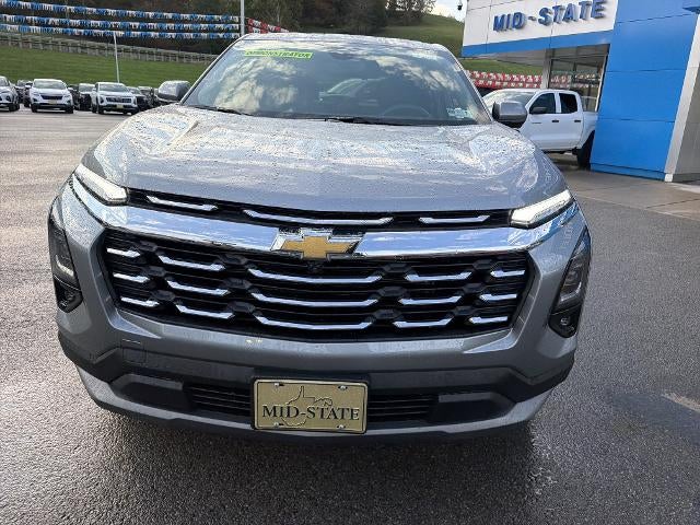 2027 Chevrolet Equinox LT - Photo 11