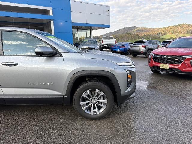 2027 Chevrolet Equinox LT - Photo 2