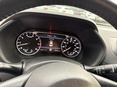 2022 Nissan Sentra SV Xtronic CVT