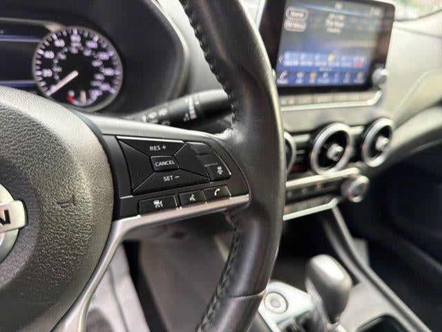 2022 Nissan Sentra SV Xtronic CVT