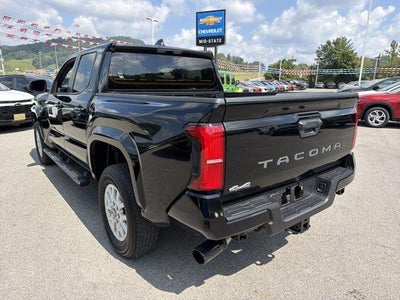 2024 Toyota Tacoma 4WD SR5