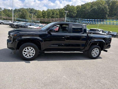 2024 Toyota Tacoma 4WD SR5