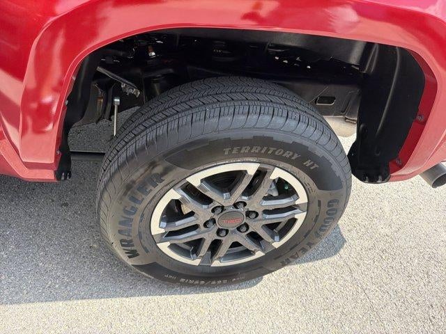 2026 Toyota Tacoma 4WD SR5
