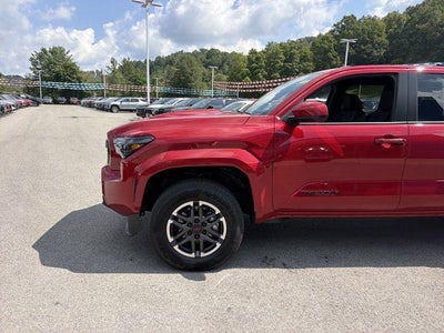 2026 Toyota Tacoma 4WD SR5