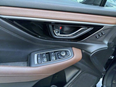 2022 Subaru Outback Touring XT