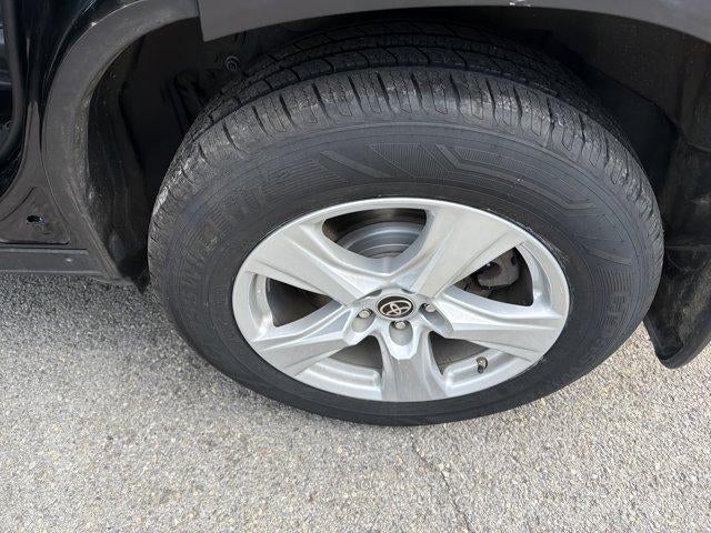 2020 Toyota Highlander L