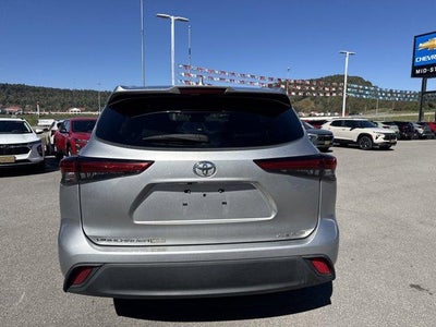 2022 Toyota Highlander XLE