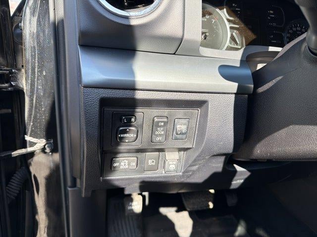 2020 Toyota Tundra 4WD SR5