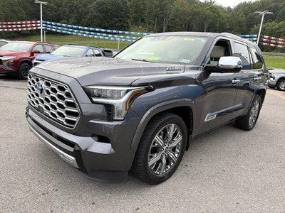 2023 Toyota Sequoia SR5
