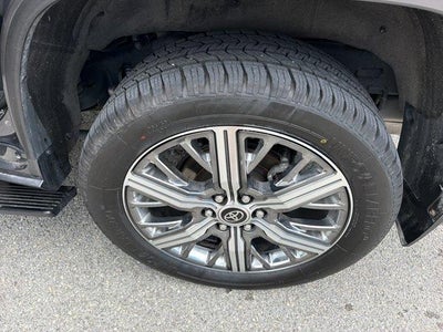 2023 Toyota Sequoia SR5