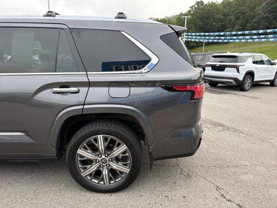 2023 Toyota Sequoia SR5