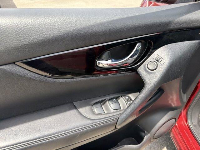 2021 Nissan Rogue Sport SV AWD Xtronic CVT