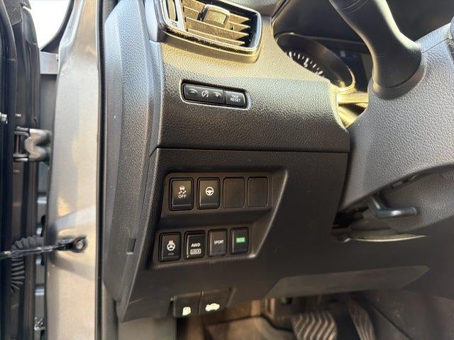 2022 Nissan Rogue Sport SL AWD Xtronic CVT