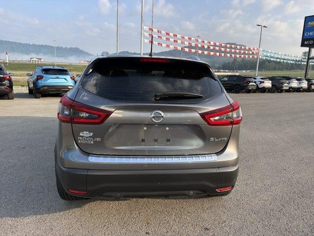 2022 Nissan Rogue Sport SL AWD Xtronic CVT