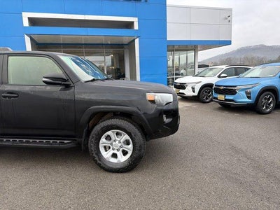 2020 Toyota 4Runner SR5