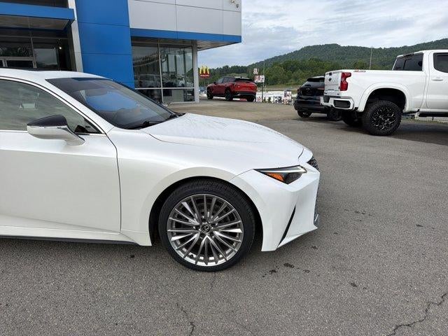 2023 Lexus IS 300 IS 300