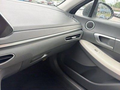 2023 Hyundai Sonata SE
