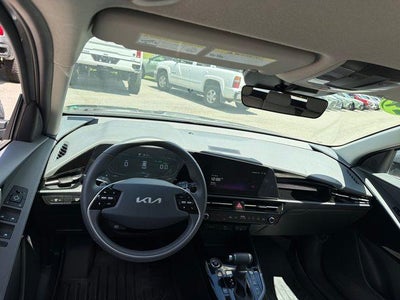 2024 Kia Niro EX