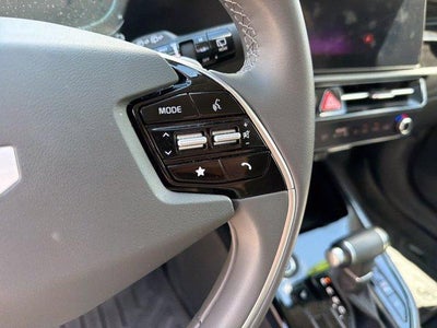 2024 Kia Niro EX