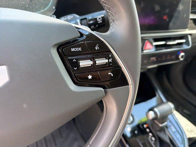 2024 Kia Niro EX