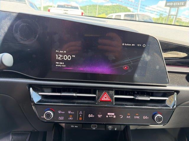 2024 Kia Niro EX