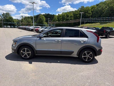 2024 Kia Niro EX