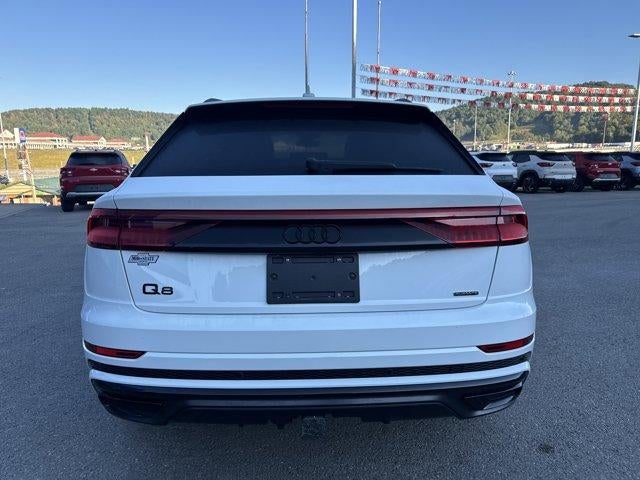 2023 Audi Q8 Premium Plus