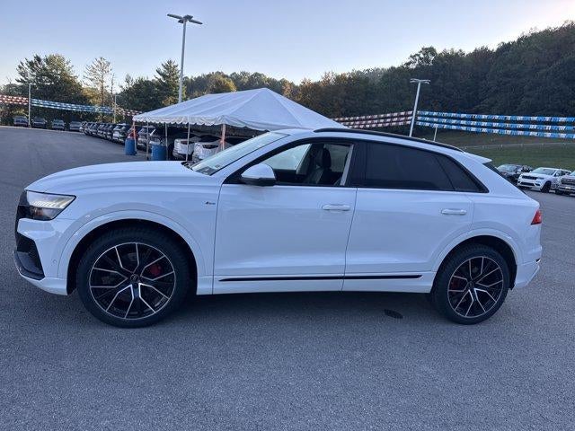 2023 Audi Q8 Premium Plus