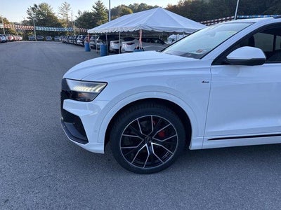 2023 Audi Q8 Premium Plus