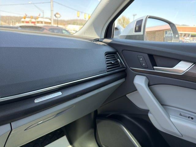 2023 Audi Q5 S line Premium